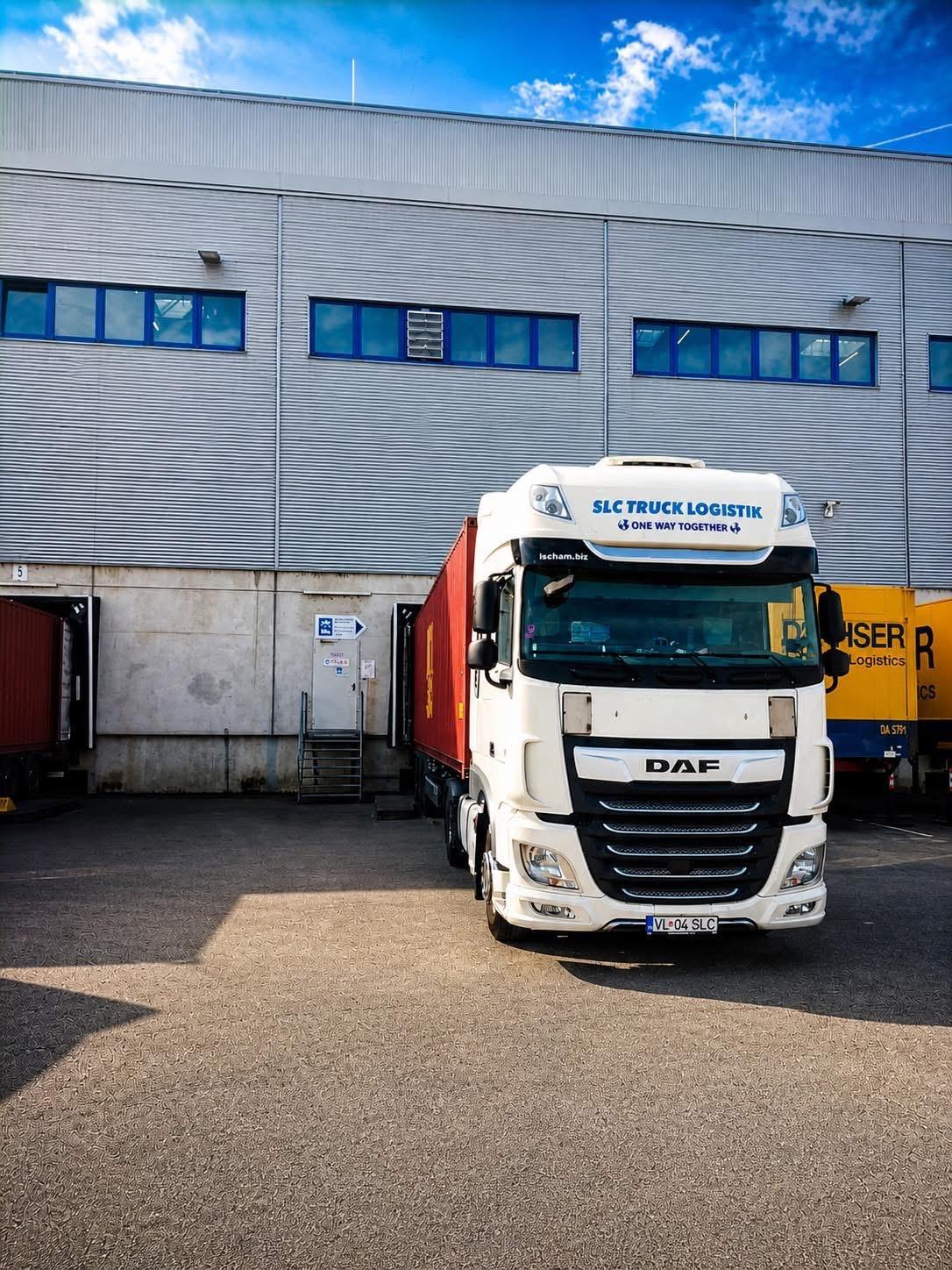 SLC Truck Logistik — Fotografia 11